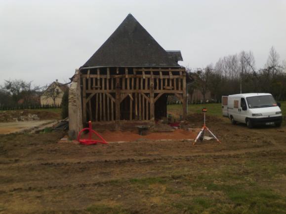 Montage de mur en pierre